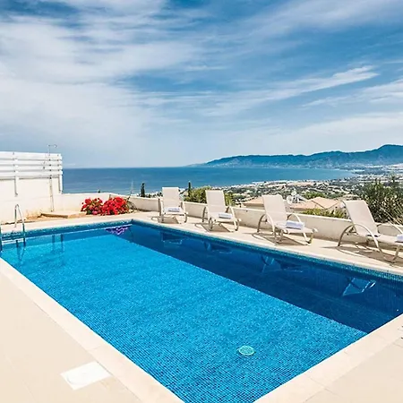 Neo Latchi Villa *